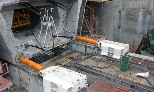 civil engineering, shifting segment hydraulic cylinder