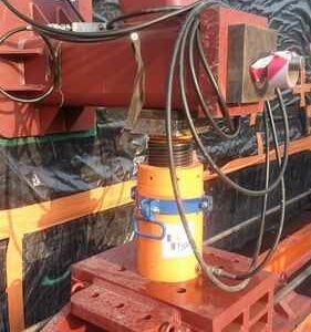hydraulic cylinder lifting and shifting, civil engineering