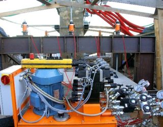 vérins creux, centrales hydrauliques