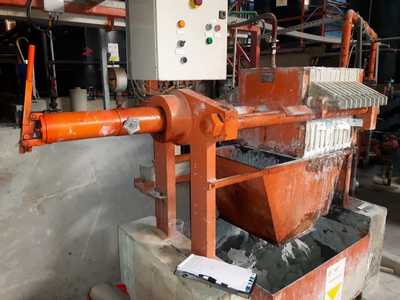 vérin de filtre presse pompes incorporée, vérins secteur indutrie